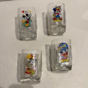 McDonalds Walt Disney World Year 2000 Celebration Glasses Set of 4 Mickey Mouse